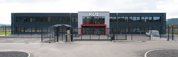 KÜS Gebäude Außenaufnahme